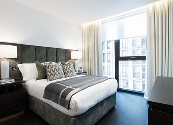2 Bedrooms Flat to rent in Thornes House, Nine Elms, London SW11