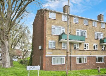 Thumbnail Maisonette for sale in Boones Road, London