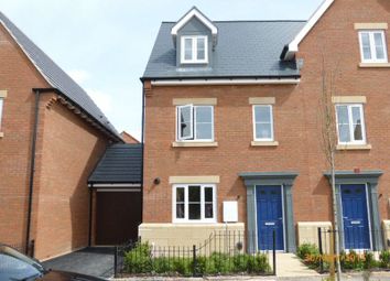 3 Bedroom Town house for rent
