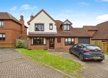 Thumbnail Detached house for sale in Devoil Close, Guildford