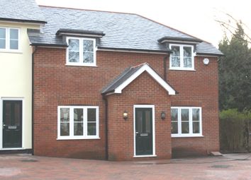 Thumbnail Detached house to rent in Meadowbank Cottages, 73 Boyn Hill Road, Maidenhead