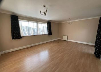 Thumbnail 2 bed flat for sale in Park View Road, Welling, Kent