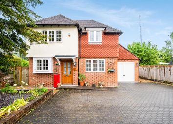 Thumbnail 4 bed detached house to rent in Knightlea Cottage, Quality Street, Merstham