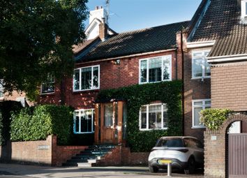 D0398 5 The Village Nw3 Ext1.Jpg