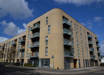 Thumbnail Flat to rent in Hickman Avenue, London
