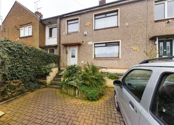 Thumbnail Town house for sale in Roundwood Glen, Bradford, West Yorkshire