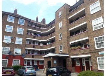 4 Bedrooms Flat to rent in Reading House, London SE15