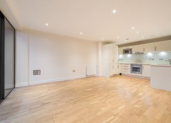 Thumbnail 2 bed flat to rent in Maltby Street, London Bridge