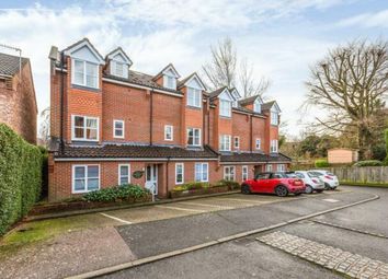 Thumbnail Flat for sale in Hasletts Close, Tunbridge Wells, Kent