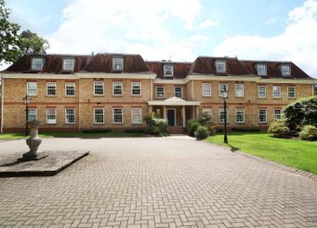 Thumbnail 3 bedroom flat to rent in London Road, Ascot