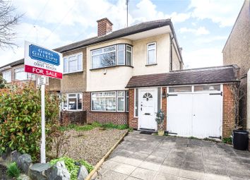 3 Bedrooms End terrace house for sale in Dartmouth Road, Ruislip Manor, Middlesex HA4