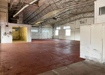 Thumbnail Warehouse to let in Lathalmond, Dunfermline