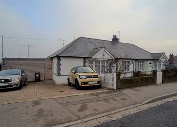 2 Bedrooms Semi-detached bungalow for sale in Cuxton Road, Rochester, Kent ME2