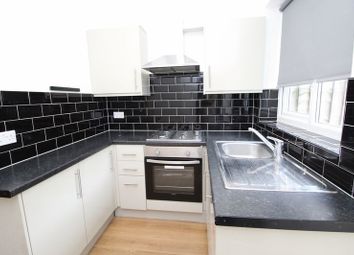 2 Bedrooms Flat to rent in Gladstone Avenue, Wood Green N22