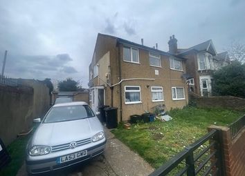 Thumbnail Maisonette to rent in Mitcham Road, Seven Kings, Ilford