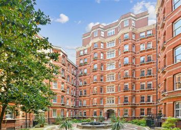 Thumbnail Flat for sale in Victoria Street, London