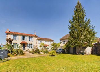 Thumbnail 5 bed property for sale in Montmorillon, Poitou-Charentes, 86500, France