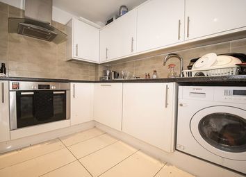 2 Bedrooms Flat to rent in Morning Lane, London E9
