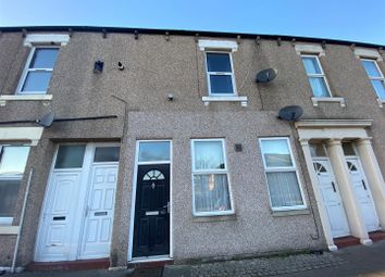 Thumbnail Flat to rent in Howdon Road, North Shields