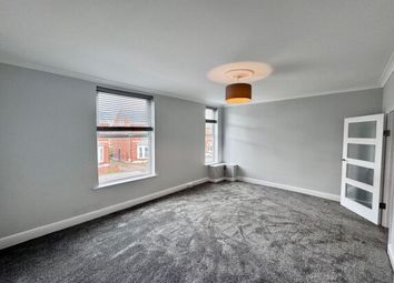 Thumbnail Flat to rent in Colwick Road, Nottingham