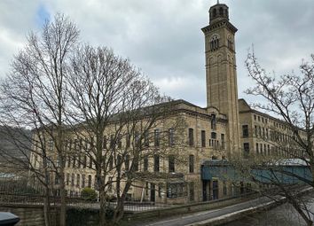 Thumbnail Flat to rent in Riverside Court, Victoria Road, Saltaire, Shipley