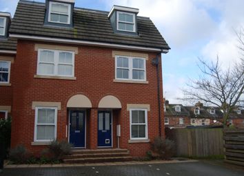 3 Bedroom Town house for rent