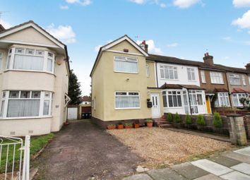 4 Bedroom End terrace house for sale