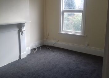 2 Bedrooms Flat to rent in Vicarage Road, London E10