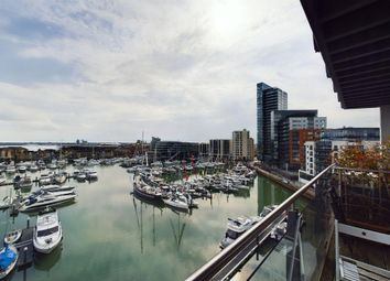Thumbnail 2 bed flat for sale in Sundowner, Channel Way, Southampton