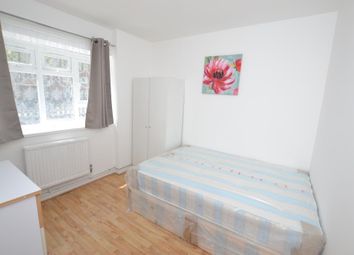 Thumbnail Room to rent in Roche House, Beccles Street, London