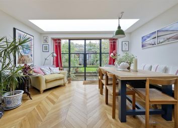 Thumbnail Property to rent in Latimer Road, London