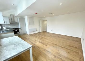 Thumbnail Flat to rent in Barlow Moor Road, Manchester