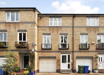 Thumbnail Terraced house for sale in Cookham Crescent, London