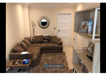 2 Bedroom Semi-detached house for rent