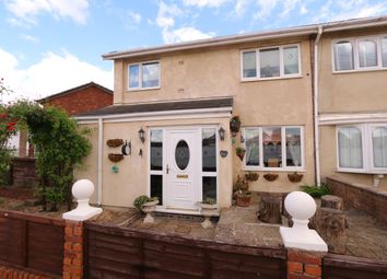 3 Bedrooms Semi-detached house for sale in Torrington Drive, Hyde SK14