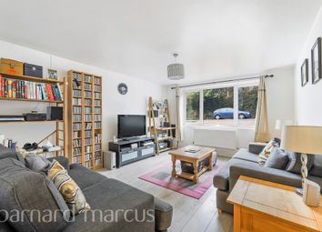 Thumbnail 2 bed flat for sale in Croydon Road, Caterham