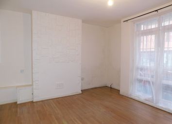 2 Bedrooms Flat for sale in Retreat Place, Hackney, London E9