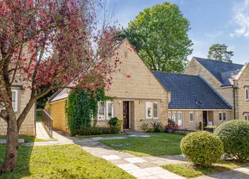 Thumbnail 2 bed bungalow for sale in Lovedays Mead, Stroud