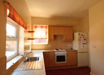 Thumbnail Flat to rent in Avenue Road, Doncaster