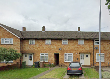 Thumbnail Terraced house to rent in Birdsfoot Lane, Luton, Bedfordshire