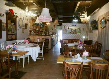 Thumbnail Restaurant/cafe for sale in Cafe &amp; Sandwich Bars DN1, South Yorkshire