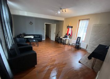Thumbnail 4 bed flat to rent in Ravenscroft Road, Caning Town, London
