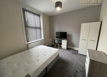 Thumbnail 5 bed shared accommodation to rent in Cemetery Road, Preston