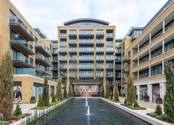 Thumbnail Flat for sale in Kew Bridge Road, Brentford