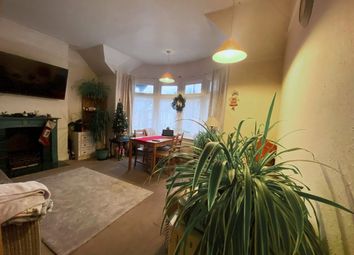 Thumbnail 2 bed maisonette to rent in Whytecliffe Road North, Purley