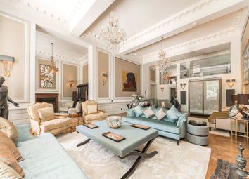 Upper Living Room.Jp
