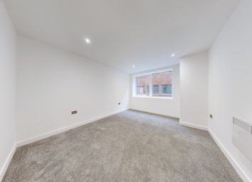 Thumbnail Flat to rent in Strawberry Hill, Newbury