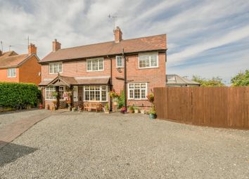 Thumbnail Detached house for sale in Worcester Road, Wychbold, Worcestershire