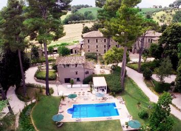 Thumbnail 17 bed villa for sale in Via Replica, San Severino Marche, Marche, 043047, Italy