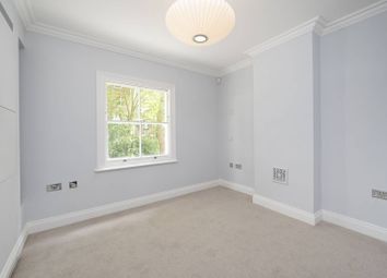 Thumbnail 2 bedroom flat to rent in Leinster Square, Notting Hill, London